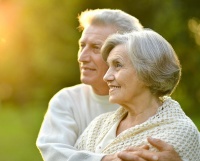 Нужно ли бороться с высоким уровнем холестерина у людей в возрасте 80 лет и старше?